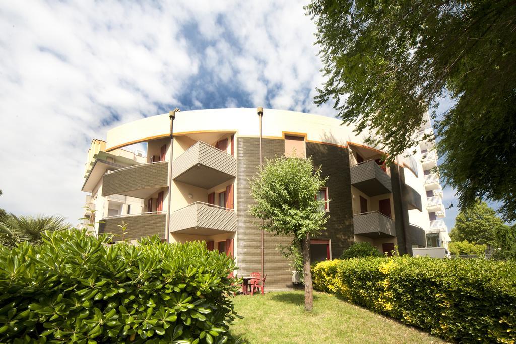 Aris Residence Riccione Luaran gambar